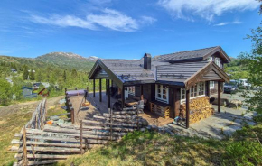 Awesome Home In Norheimsund With Jacuzzi